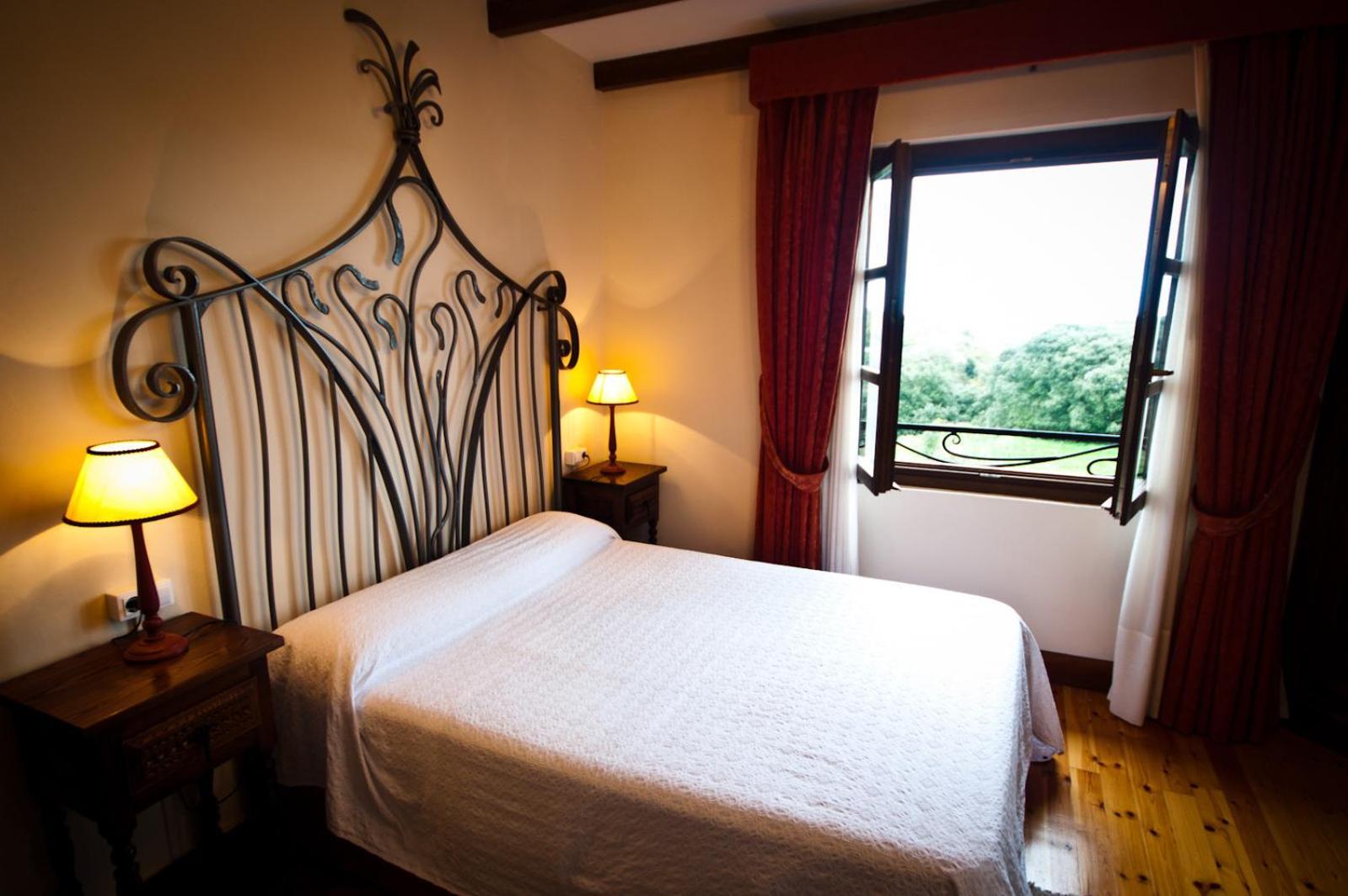 Hotel Villa Miramar يانس المظهر الخارجي الصورة